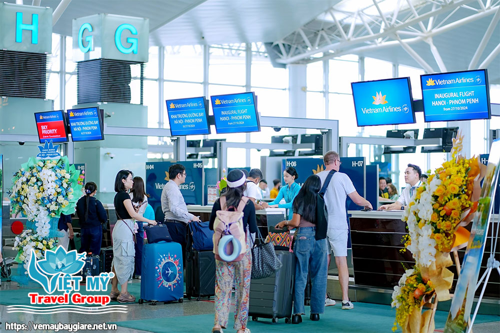 Chính thức mở đường bay thẳng từ Hà Nội đến Phnom Penh