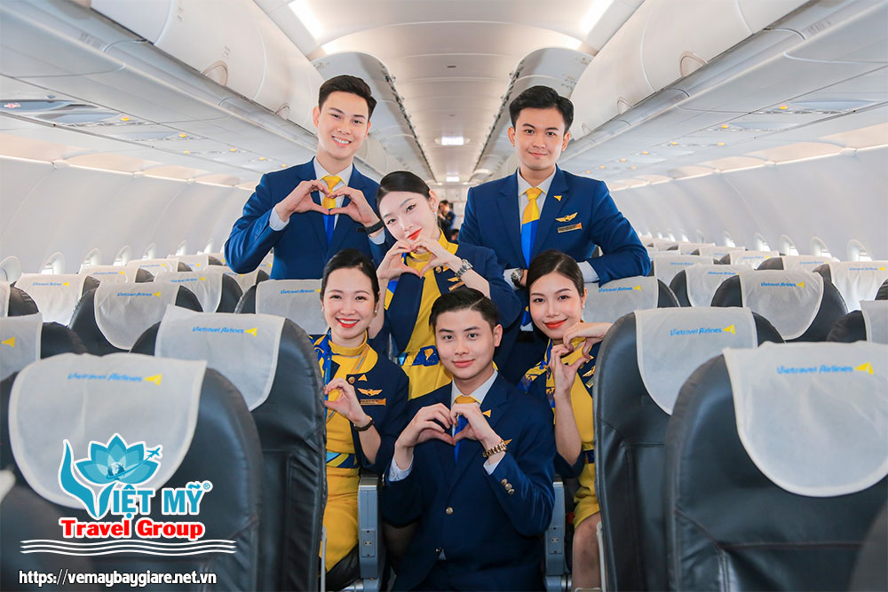CHÀO NĂM MỚI – BAY GIÁ HỜI CÙNG VIETRAVEL AIRLINES