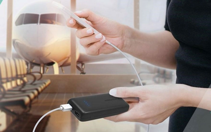 Từ tháng 10/2025: Hành khách có thể bị từ chối bay vì pin sạc dự phòng
